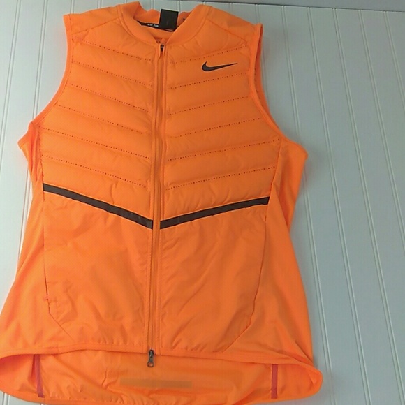 nike lightweight running vest